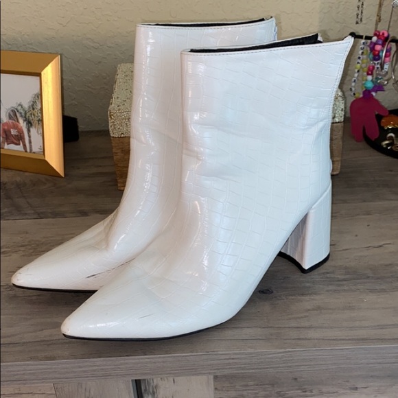 dsw white ankle boots